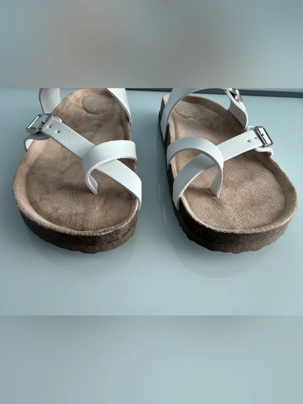 Madden Girl Women’s White & Tan Bryceee Footbed Sandals Size 8